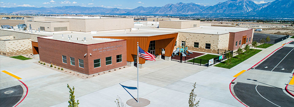 Oak Leaf Elementary Building